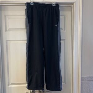 Men Nike Large Black and Gray Track Pants